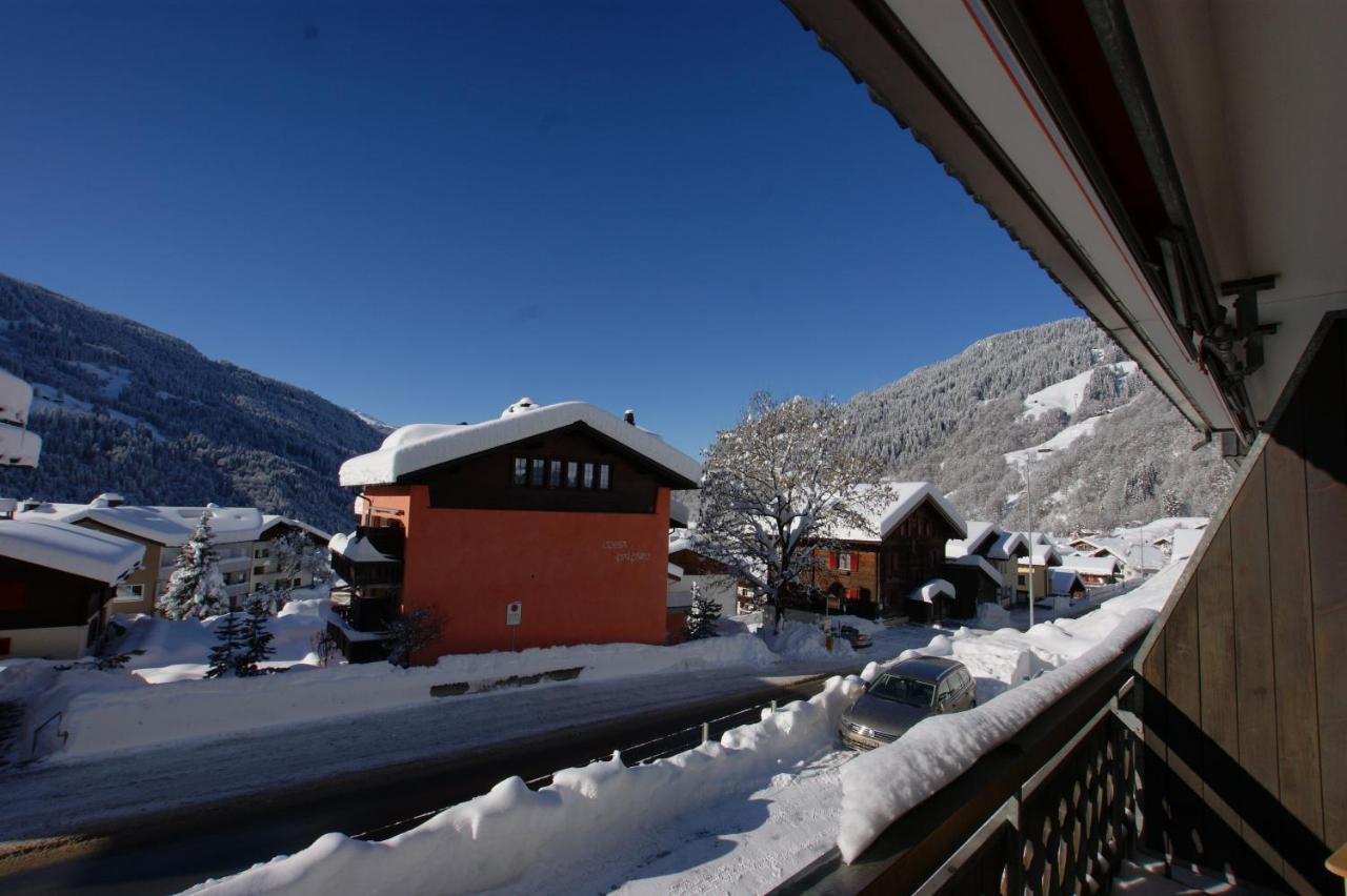 Haus Euphrasia Apartment Klosters Exterior foto