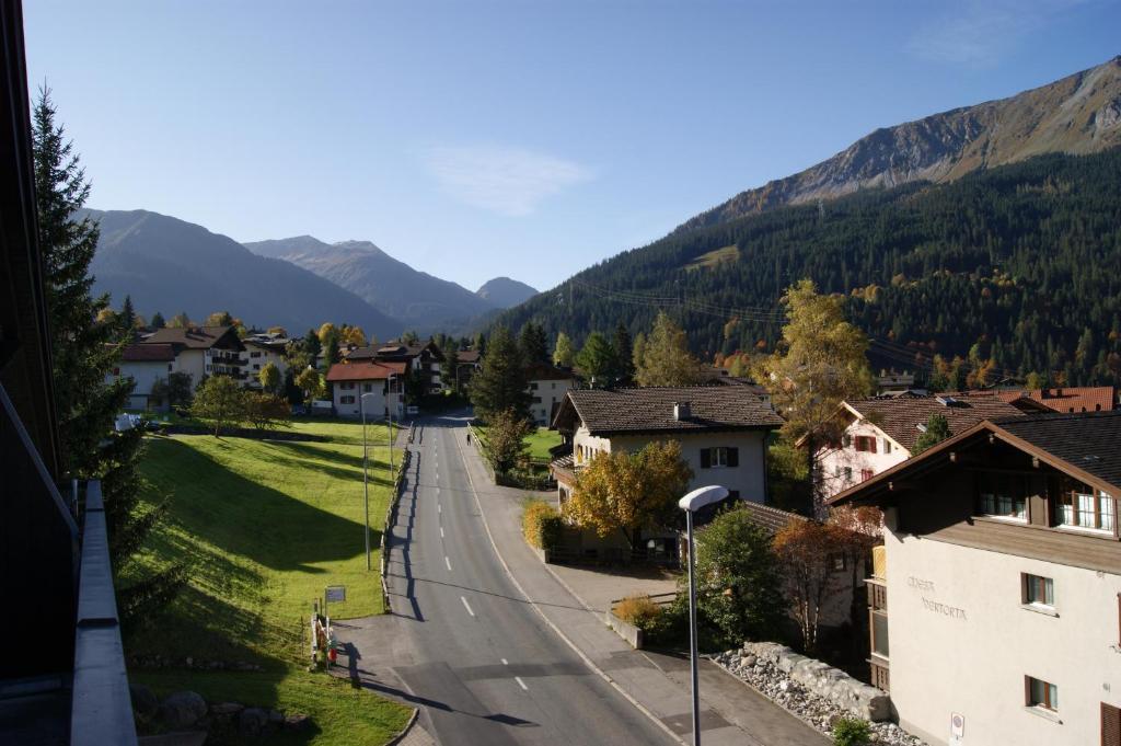 Haus Euphrasia Apartment Klosters Exterior foto